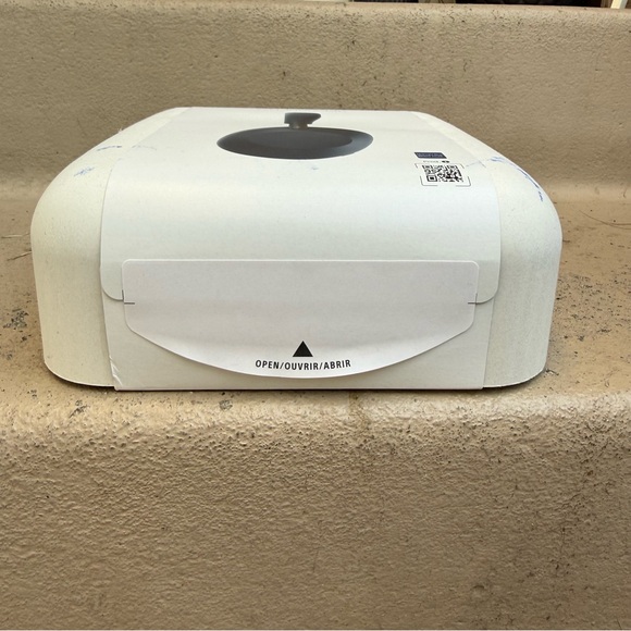 New Sony WH-1000XM6 Wireless Bluetooth Noise Canceling - Picture 4 of 7